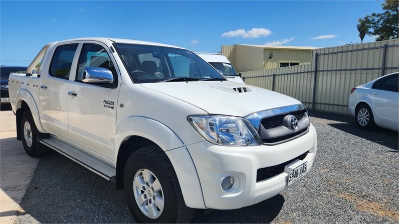 2008 Toyota Hilux Dual Cab P/up Sr5 (4x4) Kun26r 08 Upgrade For Sale At ...